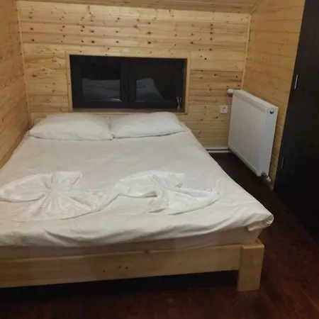 Cabana Valea Garzii Brad (Hunedoara)